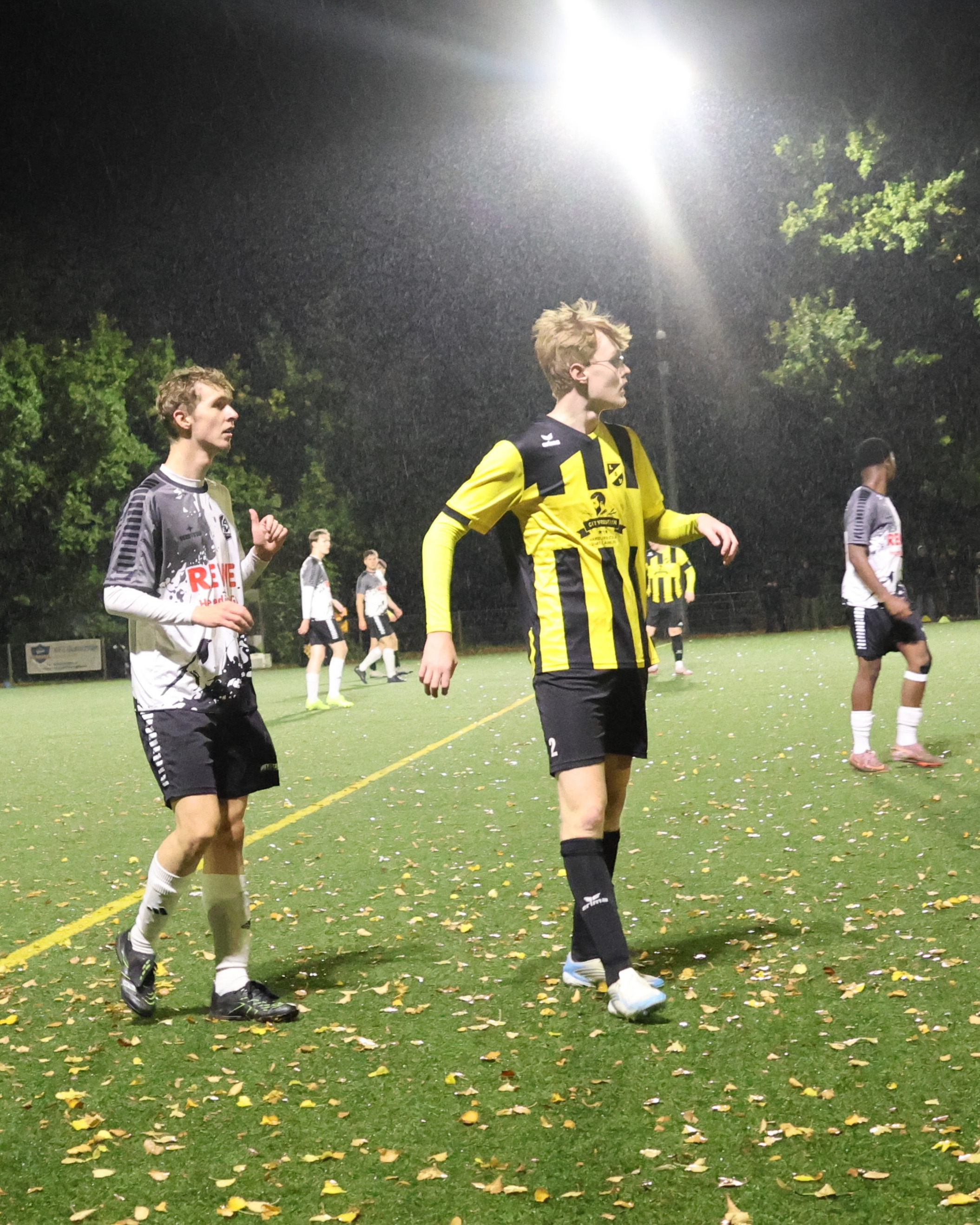 Deutlicher Sieg bei LSV
Unsere 1. Herren gewannen ihr Auswärtsspiel beim Lauenburger SV mit 11:2.
https://asv-bergedorf85-fussball.de/deutlicher-sieg-bei-lsv/
#asvbergedorf85 #bergedorf #lohbrügge #elstern #elstern85 #fussball #kreisliga #lauenburgersv