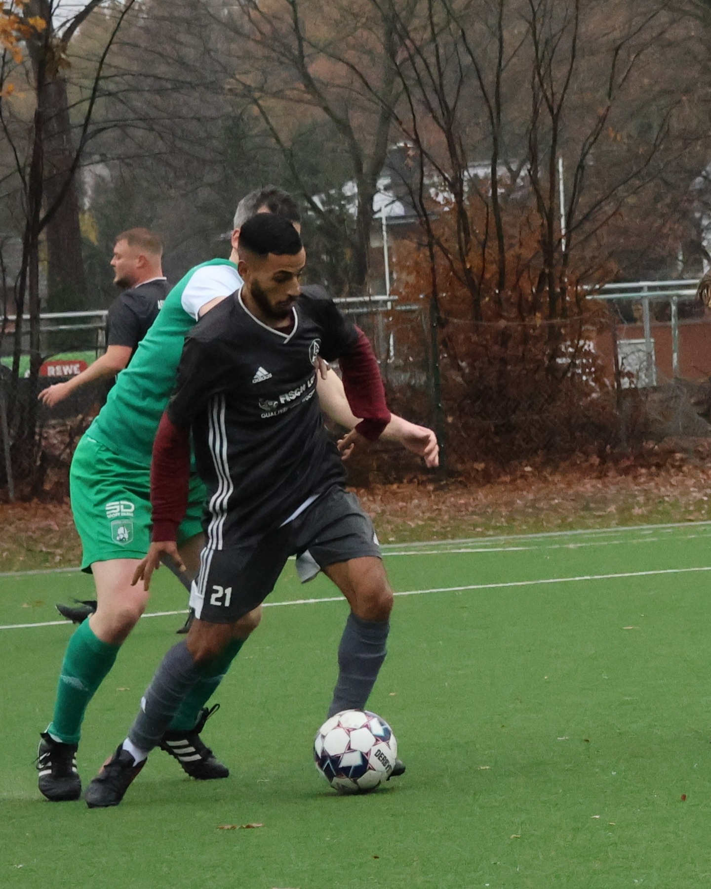 Chancen genutzt
Unsere 3. Herren gewannen ihr Heimspiel gegen Hamm United 3 mit 4:2. Im Gegensatz zu den Gästen, nutzten sie ihre Möglichkeiten besser aus.
https://asv-bergedorf85-fussball.de/chancen-genutzt/
#asvbergedorf85 #bergedorf #lohbrügge #elstern #fussball #kreisklasse #hammunitedfc