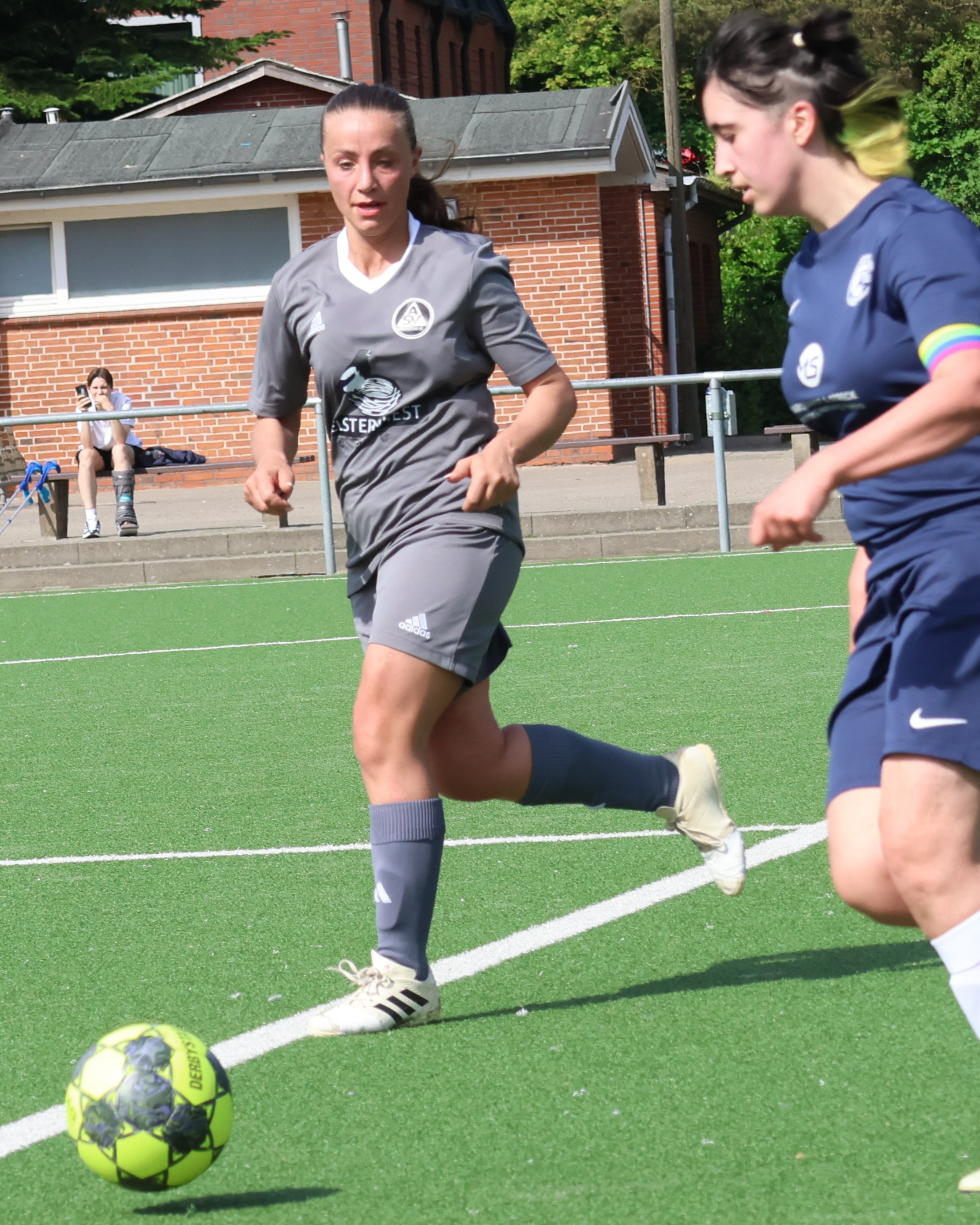 Mit Sieg in die Pause
Unsere 2. Frauen gewannen ihr letztes Heimspiel vor der Sommerpause gegen Rahlstedt 2 mit 4:1.
https://asv-bergedorf85-fussball.de/mit-sieg-in-die-pause-2/
#asvbergedorf85 #bergedorf #lohbrügge #elstern #elsternladys #fussball #sonderklasse #frauenfussball #rahlstedtersc
