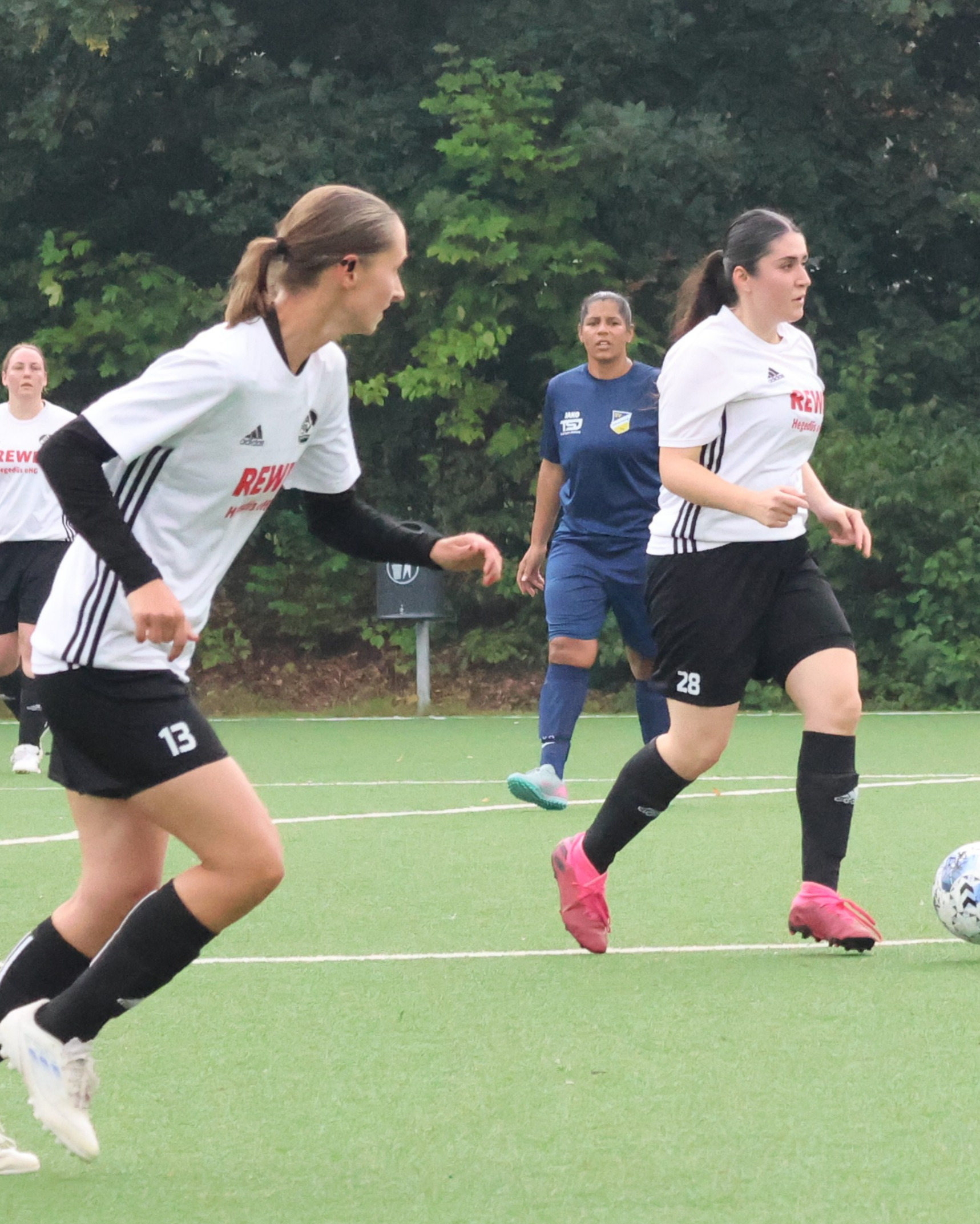 Sieg im ersten Test
Unsere 1. Frauen gewannen ihr Testspiel gegen SV Wilhelmsburg 1 mit 3:0.
https://asv-bergedorf85-fussball.de/sieg-im-ersten-test-2/
#asvbergedorf85 #bergedorf #lohbrügge #fussball #frauenfussball #svwilhelmsburg
